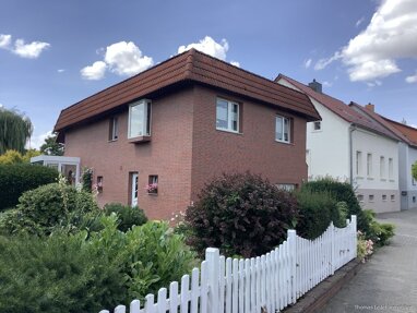 Haus zum Kauf 485.000 € 10 Zimmer 260 m² 1.425 m² Grundstück Wanzlebener Straße 3 Langenweddingen Sülzetal 39171