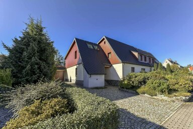 Doppelhaushälfte zum Kauf 449.000 € 8 Zimmer 238,1 m² 1.000,1 m² Grundstück Großschirma Großschirma 09603