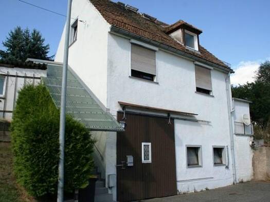 Einfamilienhaus zum Kauf 35.000 € 100 m² 462 m² Grundstück frei ab sofort Scheerau Lommatzsch 01623