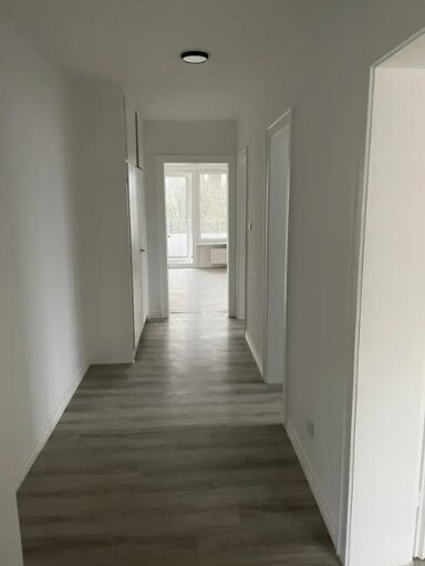 Wohnung zur Miete 445 € 2 Zimmer 63 m² 1. Geschoss In der Witz 57 Kastel - Mitte Wiesbaden 55252