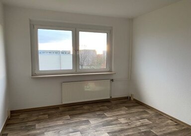 Wohnung zur Miete 394 € 3 Zimmer 70,2 m² 3. Geschoss Breitscheidstraße 59 Oschersleben Oschersleben 39387