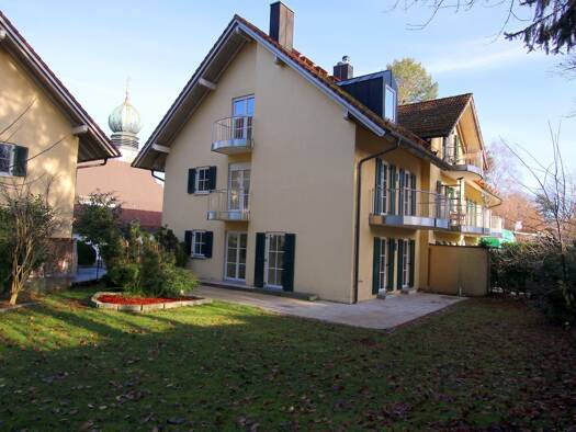 Einfamilienhaus zur Miete 2.700 € 6,5 Zimmer 169 m² 400 m² Grundstück frei ab 01.02.2026 Riederau Dießen am Ammersee 86911