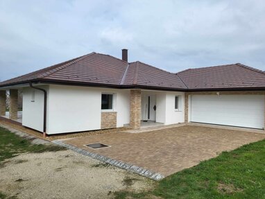 Einfamilienhaus zum Kauf 471.000 € 5 Zimmer 200 m² 2.299 m² Grundstück Cserszegtomaj