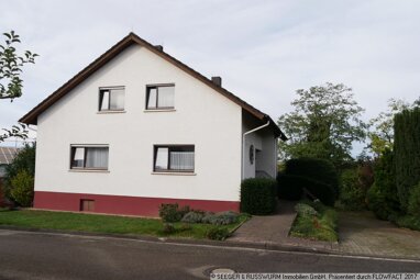 Einfamilienhaus zum Kauf 650.000 € 5 Zimmer 216 m² 993 m² Grundstück Jöhlingen Walzbachtal-Jöhlingen 75045