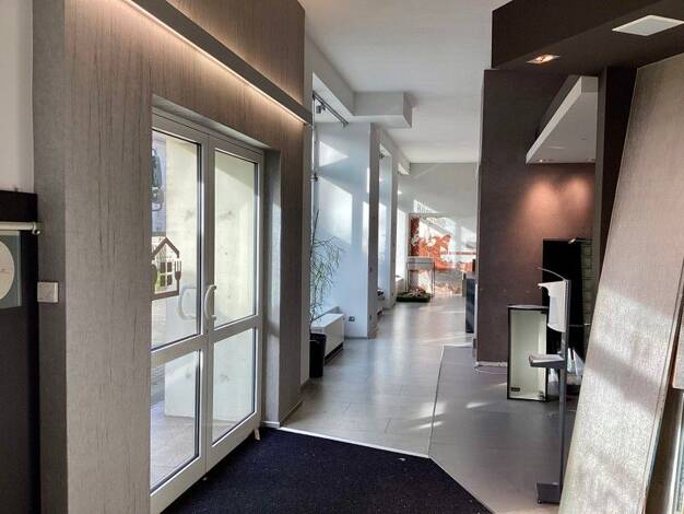 Laden zur Miete provisionsfrei 1.835 € 1 Zimmer 244,7 m² Verkaufsfläche Nürnberger Str. 31 Südvorstadt-West Dresden 01187