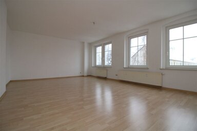 Wohnung zur Miete 615 € 4,5 Zimmer 111,8 m² 3. Geschoss frei ab 01.02.2025 Krähenhügelstraße 46 Haselbrunn Plauen 08525