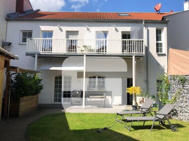 Stadthaus zum Kauf 1.080.000 € 4 Zimmer 260 m² 223 m² Grundstück Markgrafenstadt Erlangen 91054