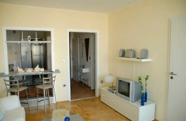 Wohnung zur Miete Wohnen auf Zeit 1.300 € 2 Zimmer 42 m² frei ab sofort Obergiesing München 81539