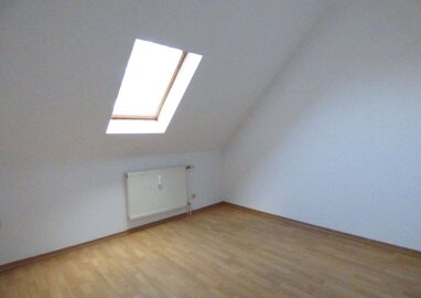 Wohnung zur Miete 180 € 2 Zimmer 36 m² 3. Geschoss Kantstraße 17 Gablenz 240 Chemnitz 09126