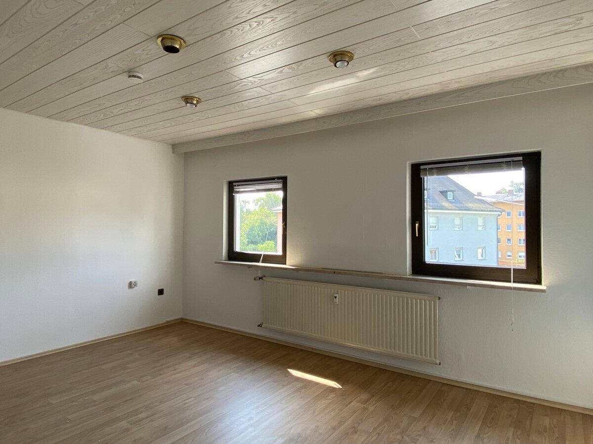 Wohnung zum Kauf 110.000 € 2 Zimmer 63 m² Lerchenfeld Weiden 92637