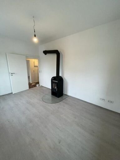 Wohnung zur Miete 275 € 2 Zimmer 50 m² EG Frömmstedter Straße 15 Bilzingsleben 06578