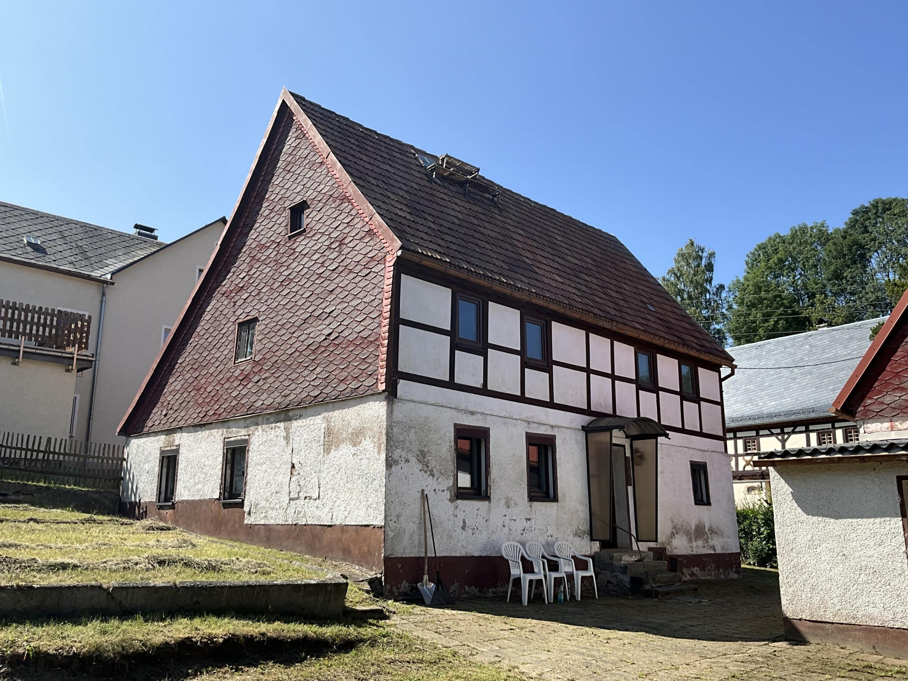 Einfamilienhaus zum Kauf 50.000 € 5 Zimmer 107 m²<br/>Wohnfläche 805 m²<br/>Grundstück Kleinvoigtsberg Großschirma 09603