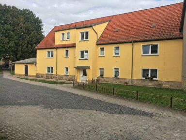 Wohnung zur Miete 285 € 3 Zimmer 60 m² 1. Geschoss Friedensstraße 33 Langeneichstädt Mücheln (Geiseltal) 06268