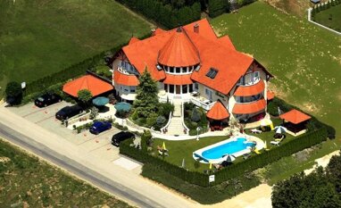 Mehrfamilienhaus zum Kauf 1.290.900 € 14 Zimmer 635 m² 1.038 m² Grundstück Hévíz 8380