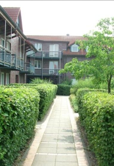 Wohnung zur Miete 640 € 3 Zimmer 80 m² 1. Geschoss Joseph-Bernhard-Winck-Straße 8 Bümmerstede Oldenburg 26133