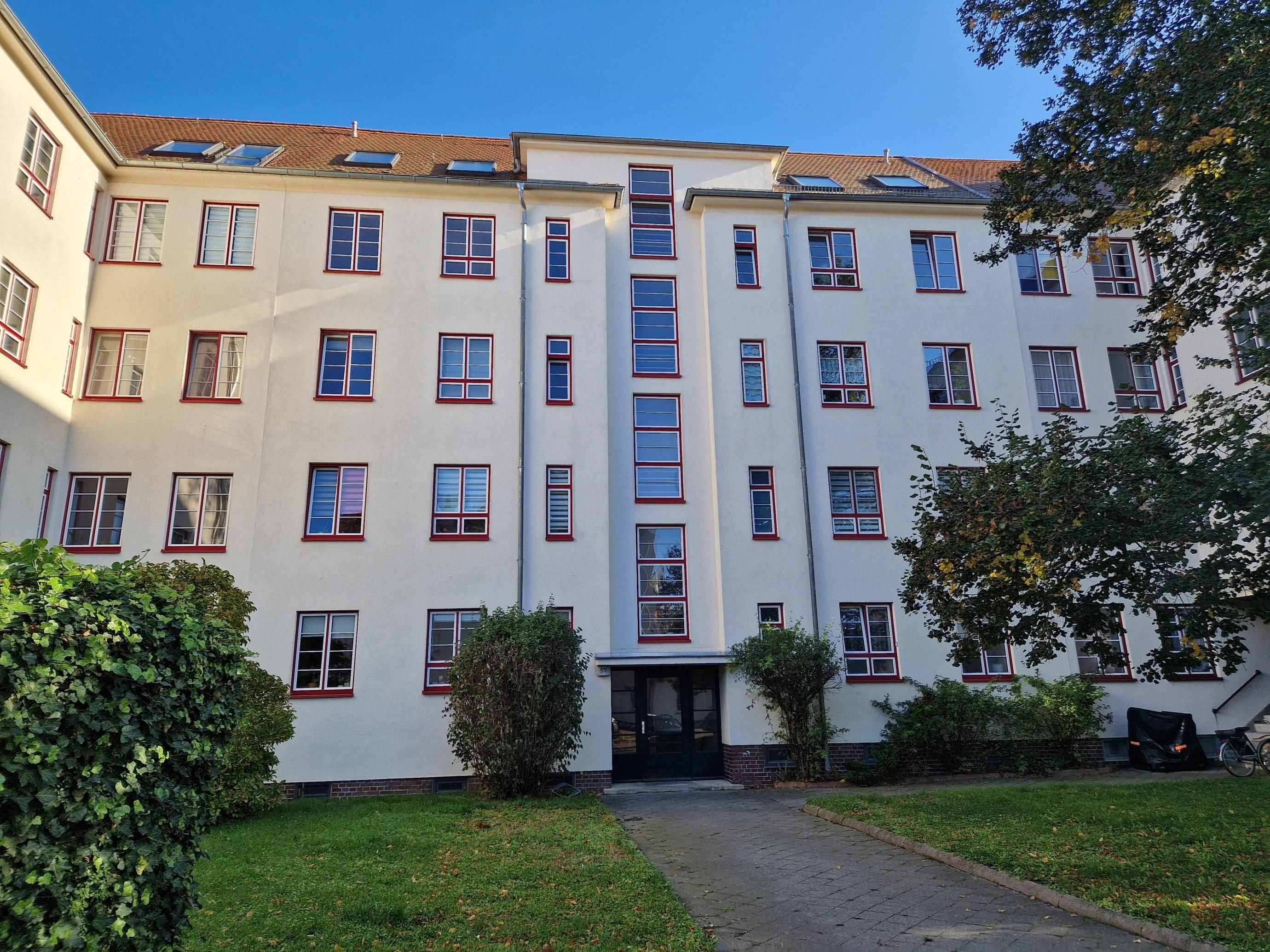 Wohnung zum Kauf 275.000 € 4 Zimmer 110,3 m²<br/>Wohnfläche ab sofort<br/>Verfügbarkeit Triftweg 51 Marienbrunn Leipzig 04277