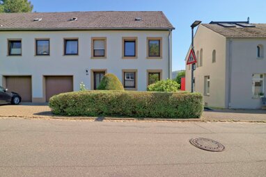 Doppelhaushälfte zum Kauf 225.000 € 5 Zimmer 97,2 m² 400 m² Grundstück Kernscheid 1 Trier-Kernscheid 54296