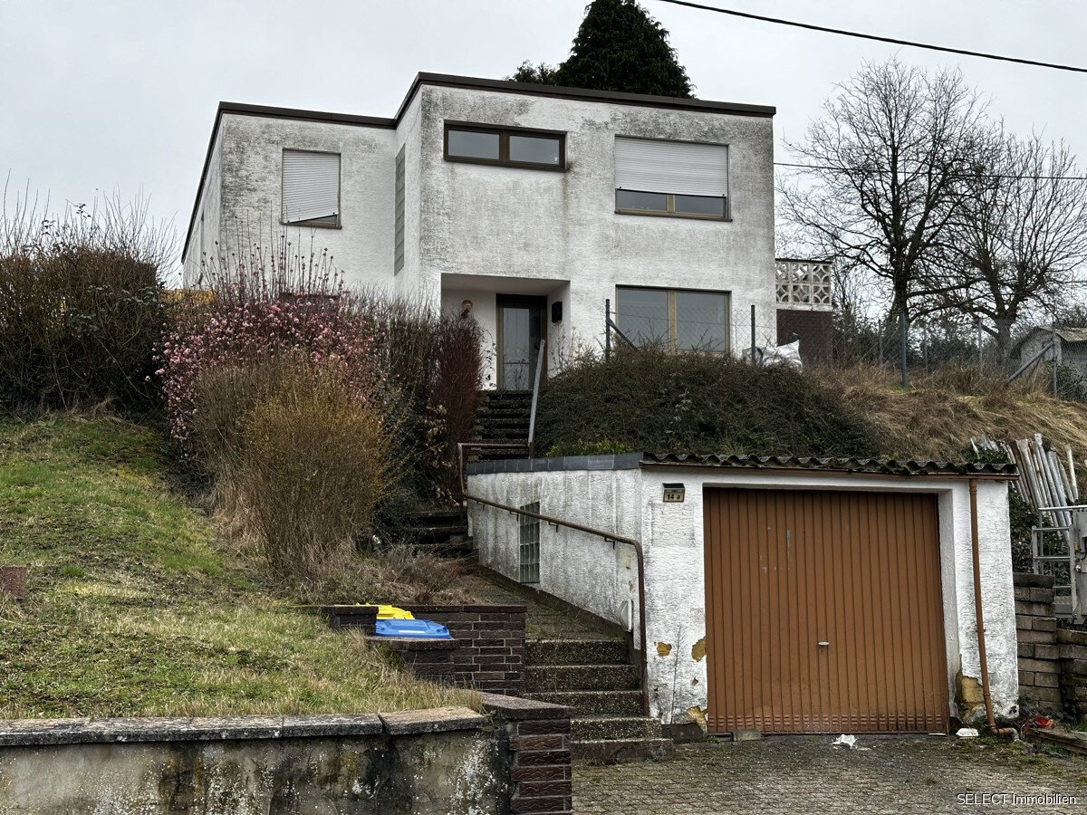 Haus zum Kauf 144.000 € 5 Zimmer 120 m²<br/>Wohnfläche 784 m²<br/>Grundstück Schiffweiler Schiffweiler 66578