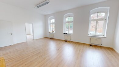 Studio zur Miete 990 € 4 Zimmer 167 m² Torgau Torgau 04860