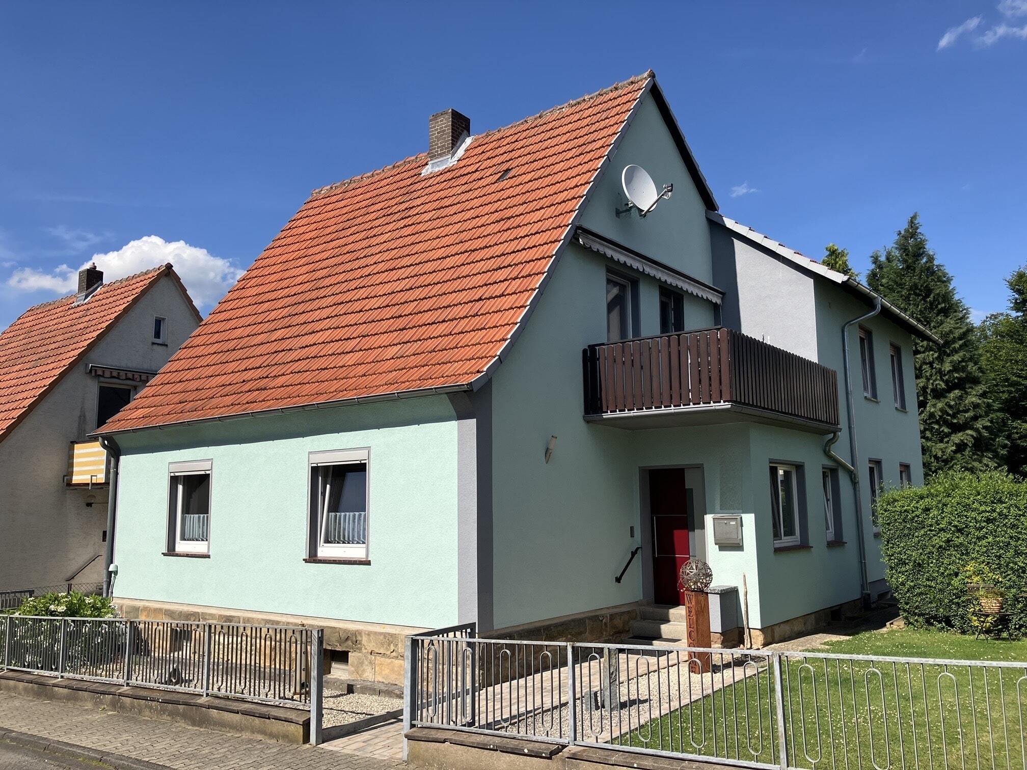 Einfamilienhaus zum Kauf 295.000 € 7 Zimmer 166,2 m²<br/>Wohnfläche 698 m²<br/>Grundstück Immenhausen Immenhausen 34376