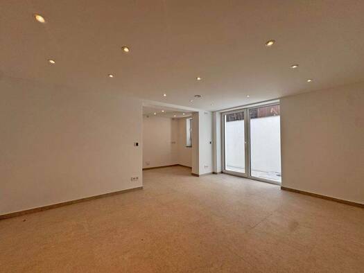 Wohnung zur Miete 2.050 € 4 Zimmer 83 m² Heusenstamm 63150