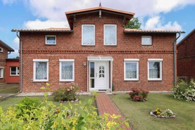 Einfamilienhaus zum Kauf 259.000 € 8 Zimmer 253,6 m² 2.498 m² Grundstück Hirschburg Ribnitz-Damgarten 18311