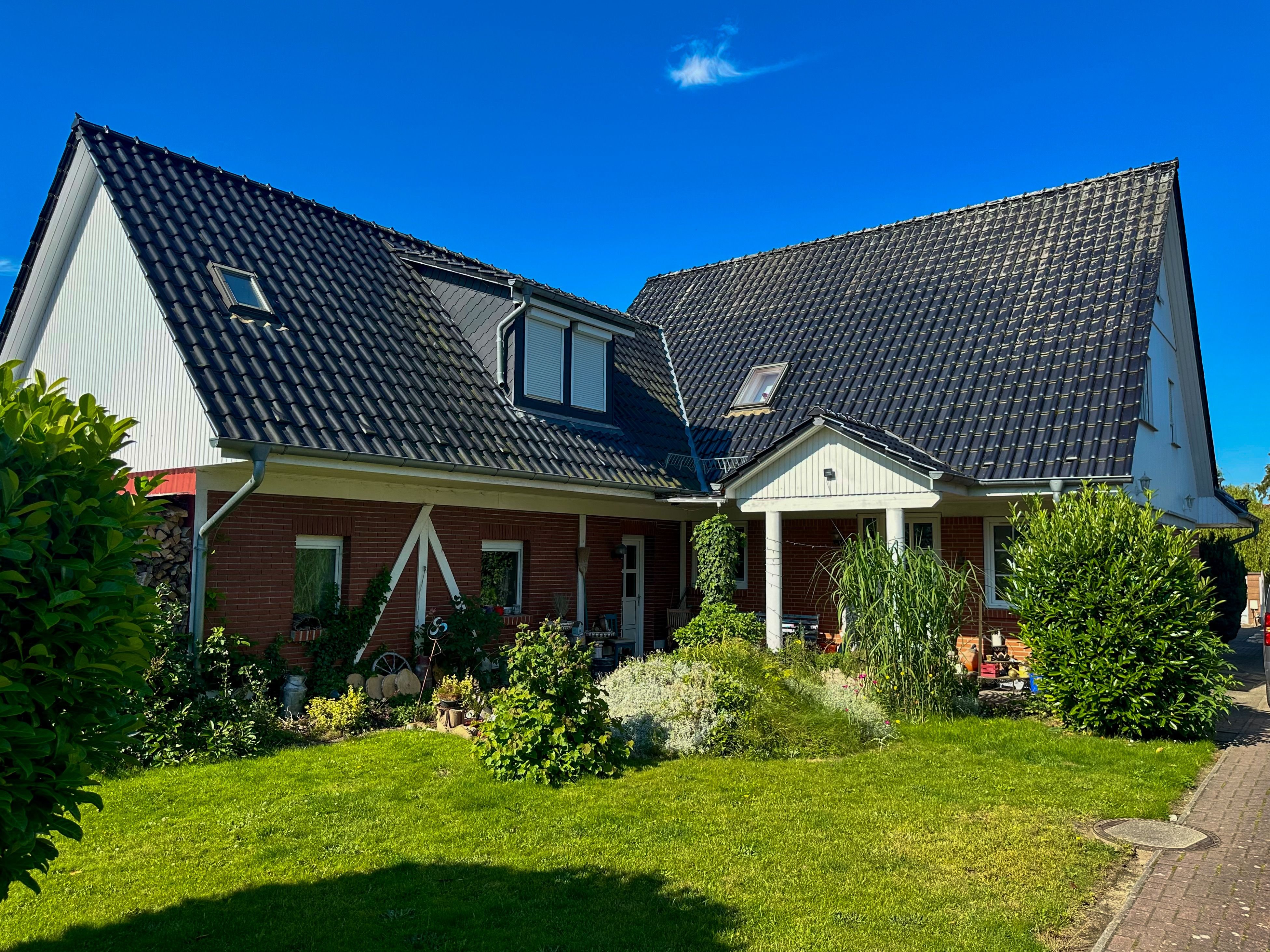 Einfamilienhaus zum Kauf 535.000 € 7,5 Zimmer 220 m²<br/>Wohnfläche 999 m²<br/>Grundstück Klein Kieshof Wackerow 17498