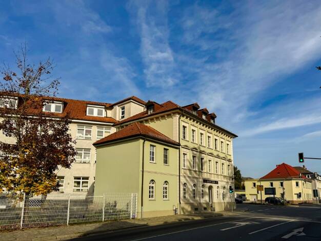 Wohnung zum Kauf 82.300 € 2 Zimmer 84,2 m² Dresdener Straße 38 Bischofswerda 01877