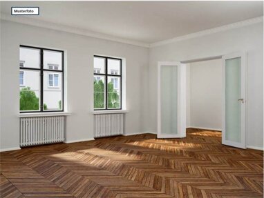Wohnung zum Kauf Provisionsfrei Zwangsversteigerung 283.000 € 106 m² Altenhof - Wittkulle Solingen 42719