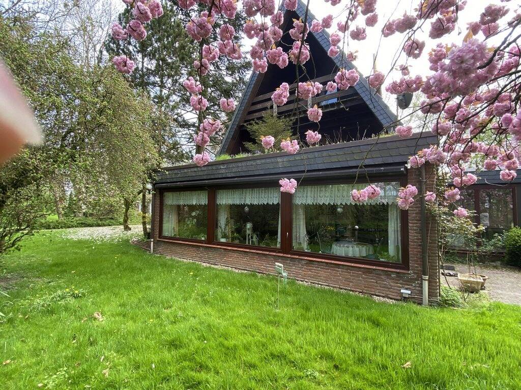 Traumhaus mit 2 Wohnungen und Nebengebäude auf großem Grundstück an der Nordsee bzw. Außenelbe