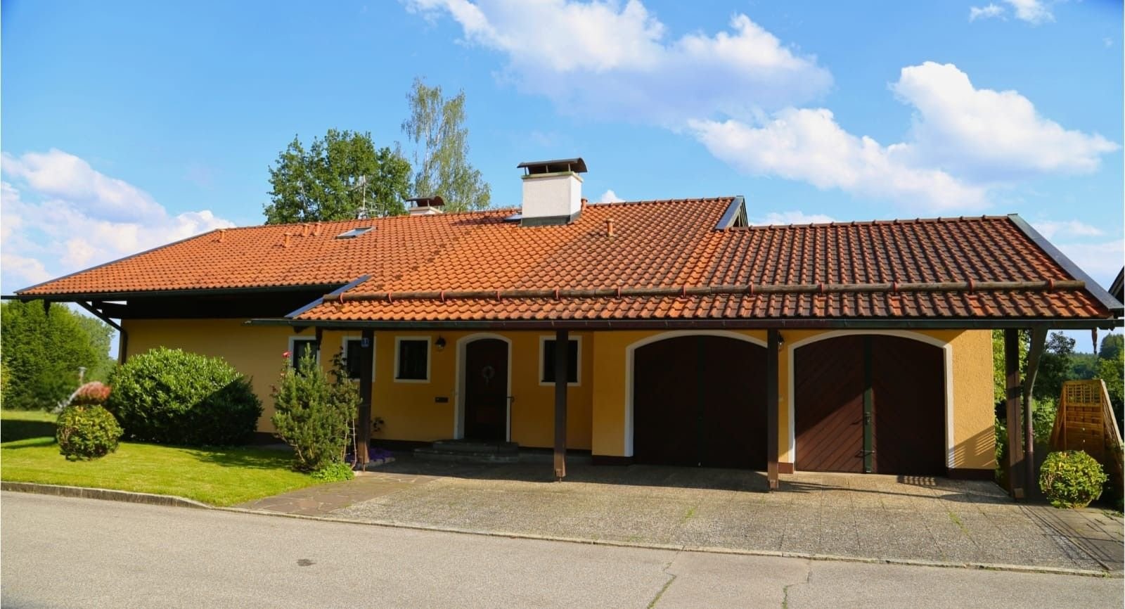 Einfamilienhaus zum Kauf 8 Zimmer 290 m²<br/>Wohnfläche 930 m²<br/>Grundstück Truchtlaching Seeon-Seebruck 83370