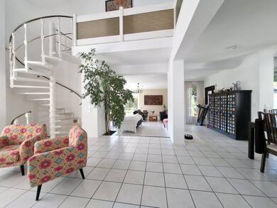 Einfamilienhaus zum Kauf 699.000 € 6 Zimmer 195,3 m² 689 m² Grundstück Rodheim Rosbach 61191