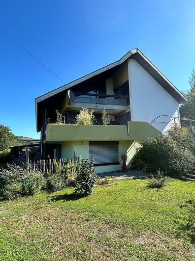 Mehrfamilienhaus zum Kauf 250 m² 1.480 m² Grundstück frei ab sofort Oberrotweil Vogtsburg im Kaiserstuhl 79235