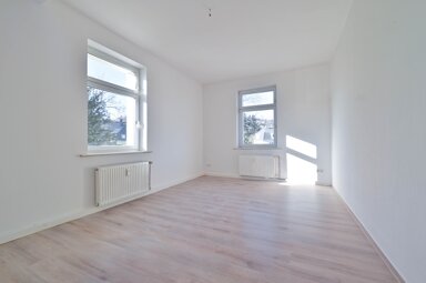 Wohnung zur Miete 465 € 3 Zimmer 84,5 m² 1. Geschoss Meinersdorfer Straße 11 Meinersdorf Burkhardtsdorf 09235