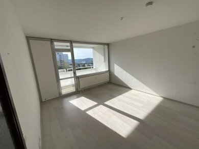 Wohnung zur Miete nur mit Wohnberechtigungsschein 410 € 3 Zimmer 73,7 m² 2. Geschoss frei ab 13.05.2025 Eggersten Ring 16 Kreuztal Kreuztal 57223