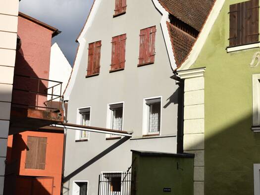 Einfamilienhaus zum Kauf provisionsfrei als Kapitalanlage geeignet 76,3 m² 129,6 m² Grundstück Josefsplatz 1 Spalt 91174