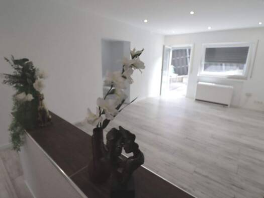 Wohnung zur Miete 995 € 4 Zimmer 104 m² Au Weisenbach 76599