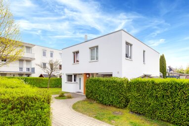 Doppelhaushälfte zum Kauf 960.000 € 5 Zimmer 117,9 m² 167 m² Grundstück Unterföhring 85774