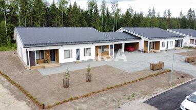 Doppelhaushälfte zum Kauf 309.000 € 4 Zimmer 100 m² 2.178 m² Grundstück Lyhdelenkki 39 Jyväskylä 40530