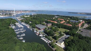 Freizeitgrundstück zum Kauf Provisionsfrei 21.000 m² Grundstück Devin Stralsund 18439