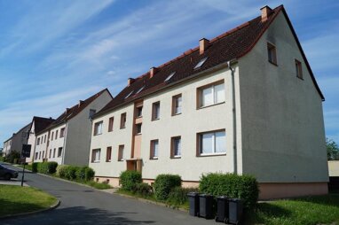 Wohnung zur Miete 360 € 2 Zimmer 52,8 m² Erdgeschoss Neustädter Straße 188 a Pößneck,Stadt Pößneck 07381