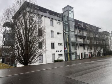 Wohnung zur Miete 690 € 1,5 Zimmer 46 m² 2. Geschoss Max-Porzig-Str. 45 Singen Singen 78224