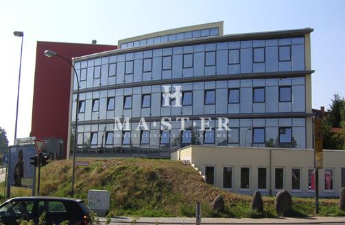 Bürofläche zur Miete 12 € 182 m²<br/>Bürofläche ab 182 m²<br/>Teilbarkeit Kernstadt Oberursel 61440