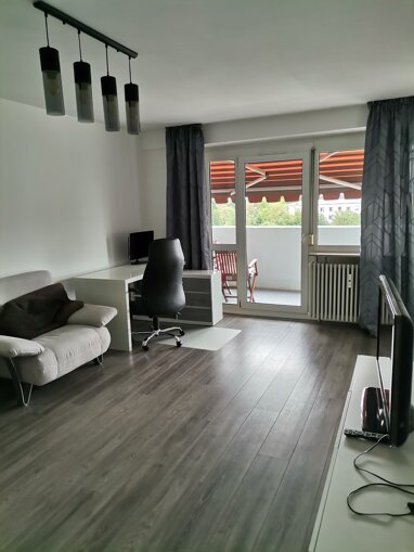 Apartment zur Miete 800 € 2 Zimmer 67 m² 5. Geschoss Planetenring 25 Rangierbahnhof-Siedlung Nürnberg 90471