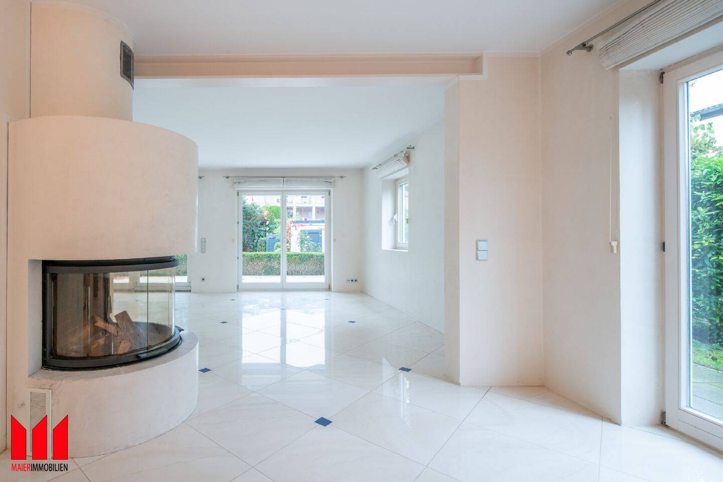 Immobilie in Seefeld - MAIER - Zentral in Seefeld am Pilsensee mit luxuriöser Ausstattung und Doppelgarage - Bild 2