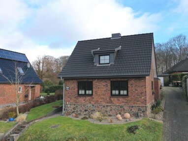 Einfamilienhaus zum Kauf 199.000 € 5,5 Zimmer 110,5 m² 403 m² Grundstück Haus der Arbeiterwohlfahrt Schleswig 24837
