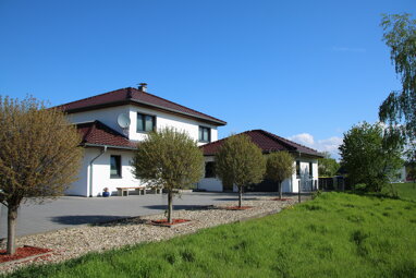 Einfamilienhaus zum Kauf 6 Zimmer 200 m² 760 m² Grundstück Scharmede Salzkotten 33154