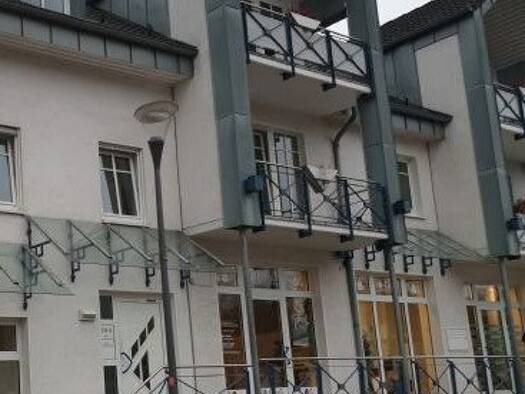 Wohnung zur Miete 750 € 2 Zimmer 90 m² 2. Geschoss frei ab 01.01.2026 Bahnhofsplatz 2 Bielstein Wiehl 51674