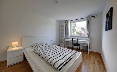 Wohnung zur Miete Wohnen auf Zeit 635 € 4 Zimmer 11 m² frei ab 19.03.2025 Aachener Straße 8 Neckarvorstadt Stuttgart 70376