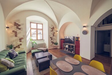 Wohnung zur Miete 850 € 2 Zimmer 70 m² EG frei ab sofort Malteserplatz 2 Amberg Amberg 92224